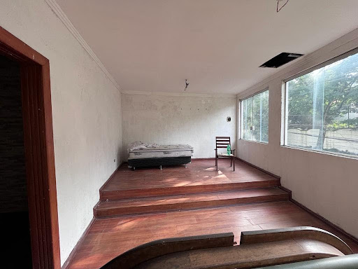 Casa em Jardim Guarau  -  São Paulo