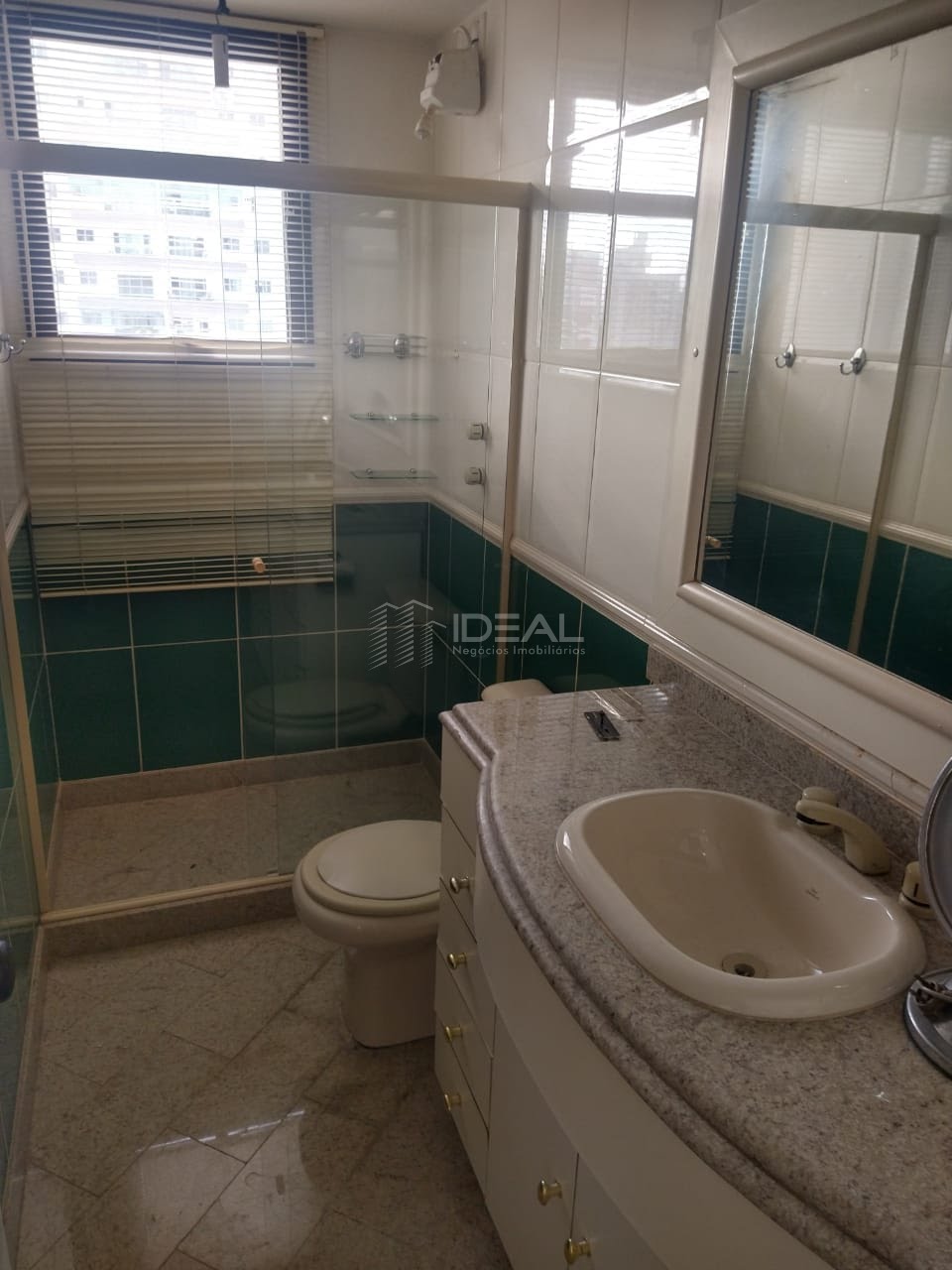 Apartamento à venda com 3 quartos, 1 suíte, 2 vagas e 137m² no Pelinca, Campos dos Goytacazes (RJ) — foto 26 de 28