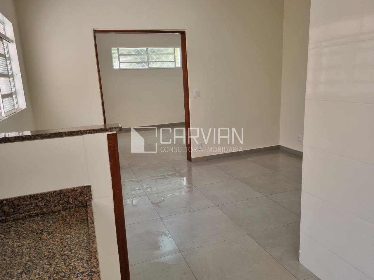 Casa à venda com 3 quartos, 1 suíte, 2 vagas e 122m² no Subsetor Oeste - 5 (o-5), Ribeirão Preto (SP) — foto 12 de 16