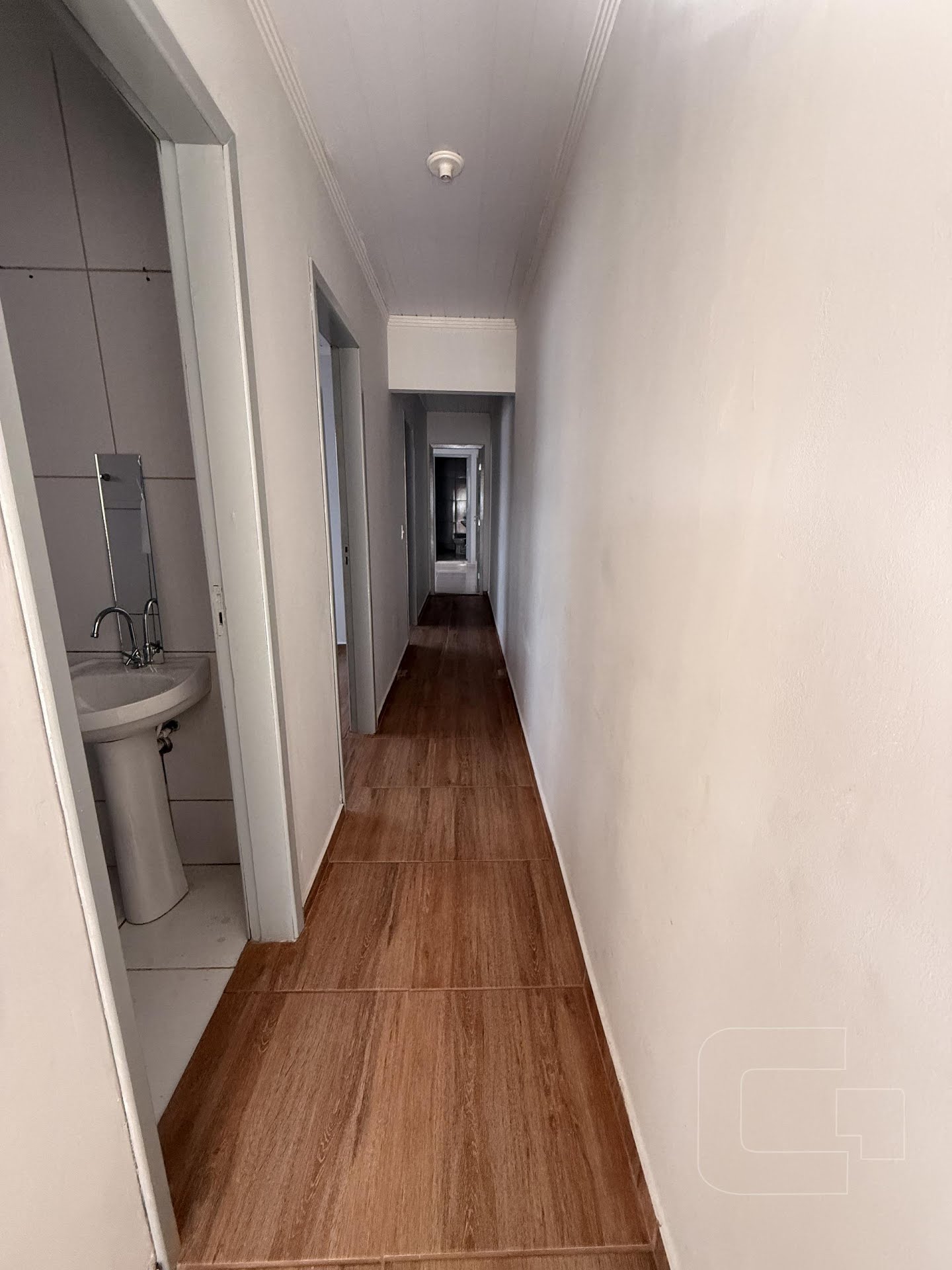 Casa à venda com 3 quartos, 1 suíte e 1 vaga no Jardim Marissol, Apucarana (PR) — foto 8 de 16