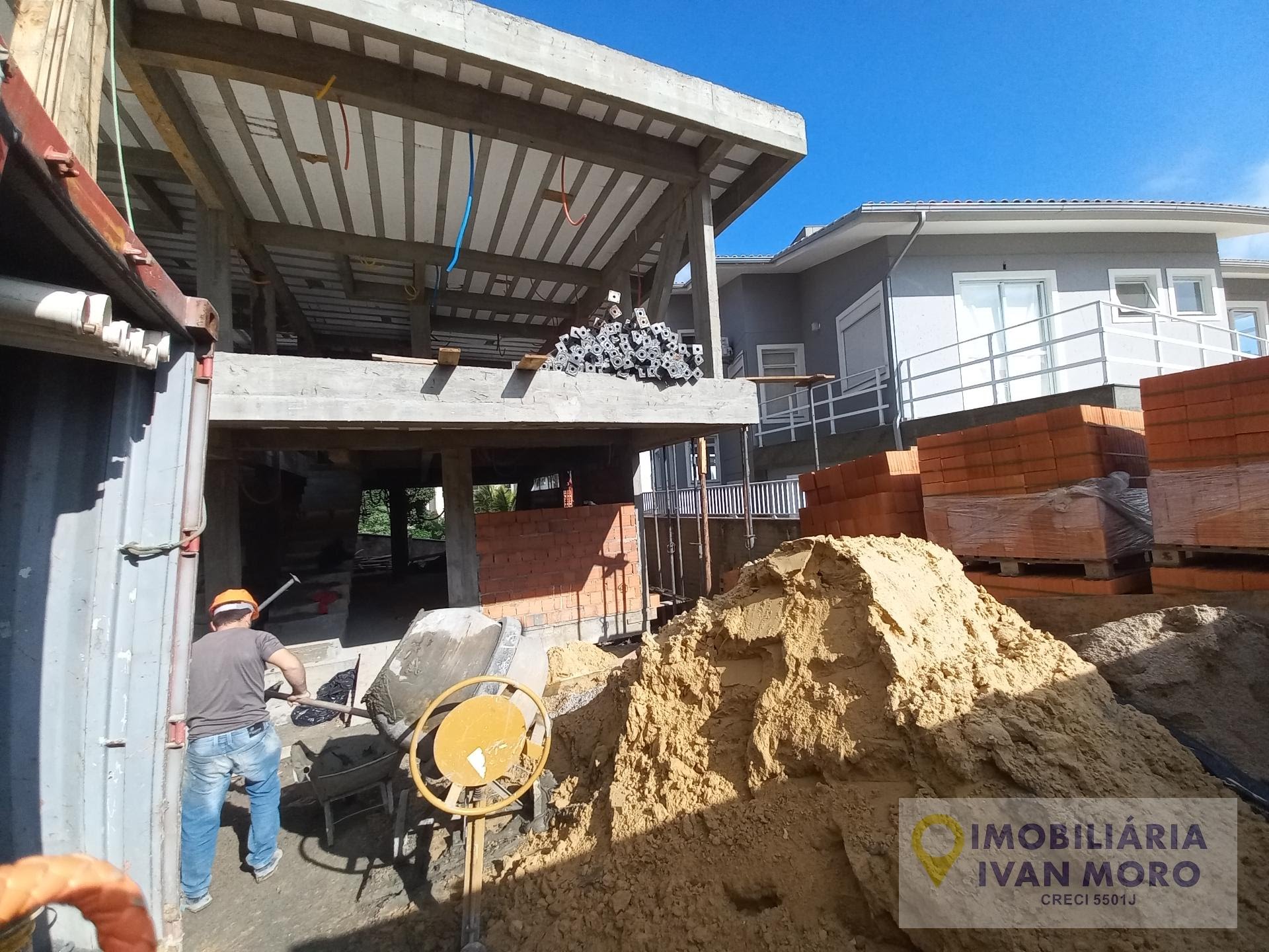 Casa à venda com 3 quartos, 3 suítes, 1 vaga e 136m² no João Paulo, Florianópolis (SC) — foto 11 de 12