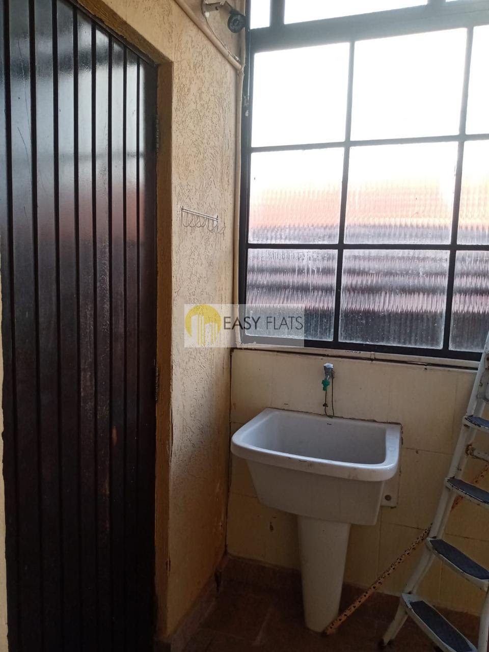 Casa à venda com 3 quartos, 1 suíte, 4 vagas e 250m² no Jardim Santa Terezinha, Taboão da Serra (SP) — foto 20 de 30