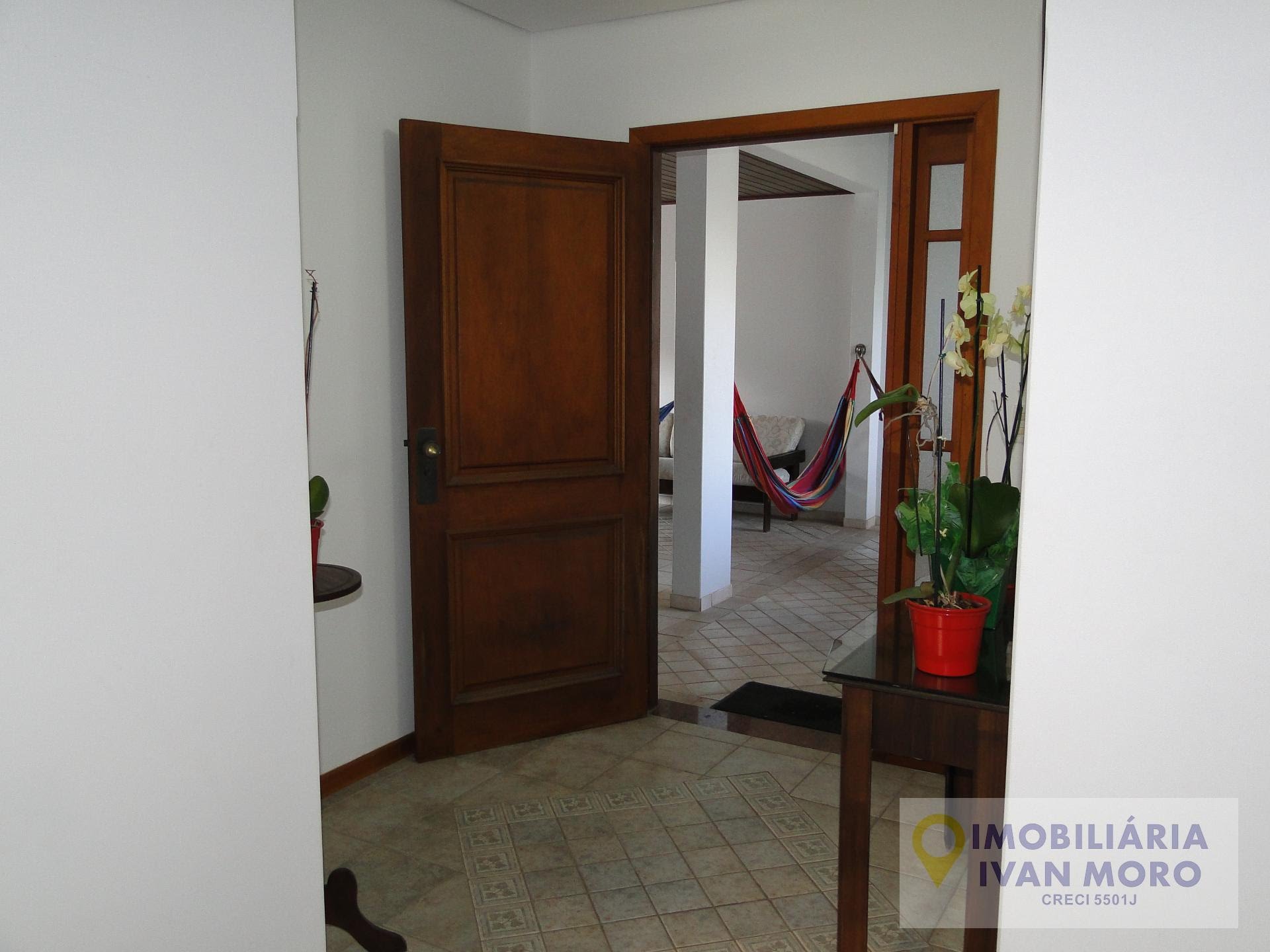 Casa à venda com 5 quartos, 6 banheiros, 2 vagas e 470m² no João Paulo, Florianópolis (SC) — foto 18 de 21