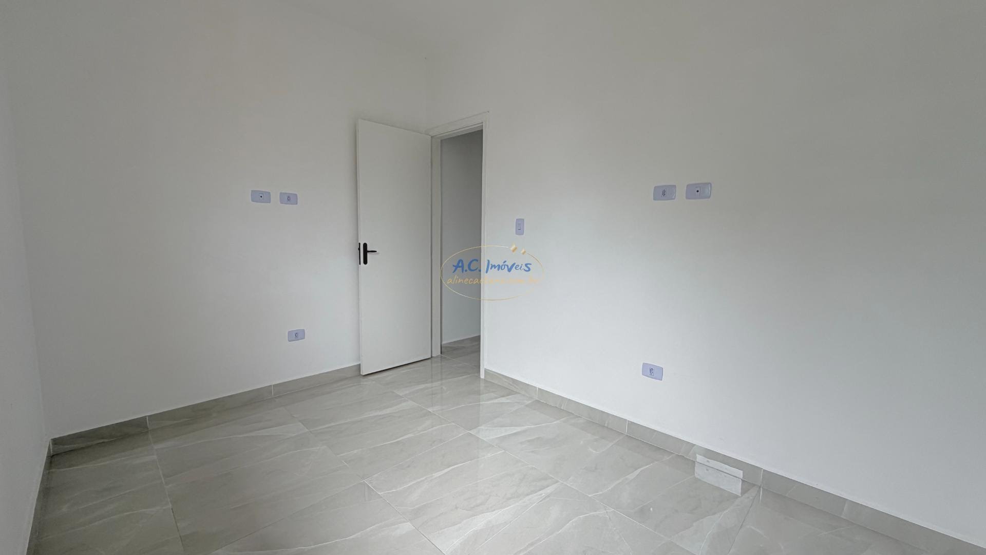 Casa à venda com 2 quartos, 2 banheiros, 1 vaga e 61m² no Quietude, Praia Grande (SP) — foto 9 de 12