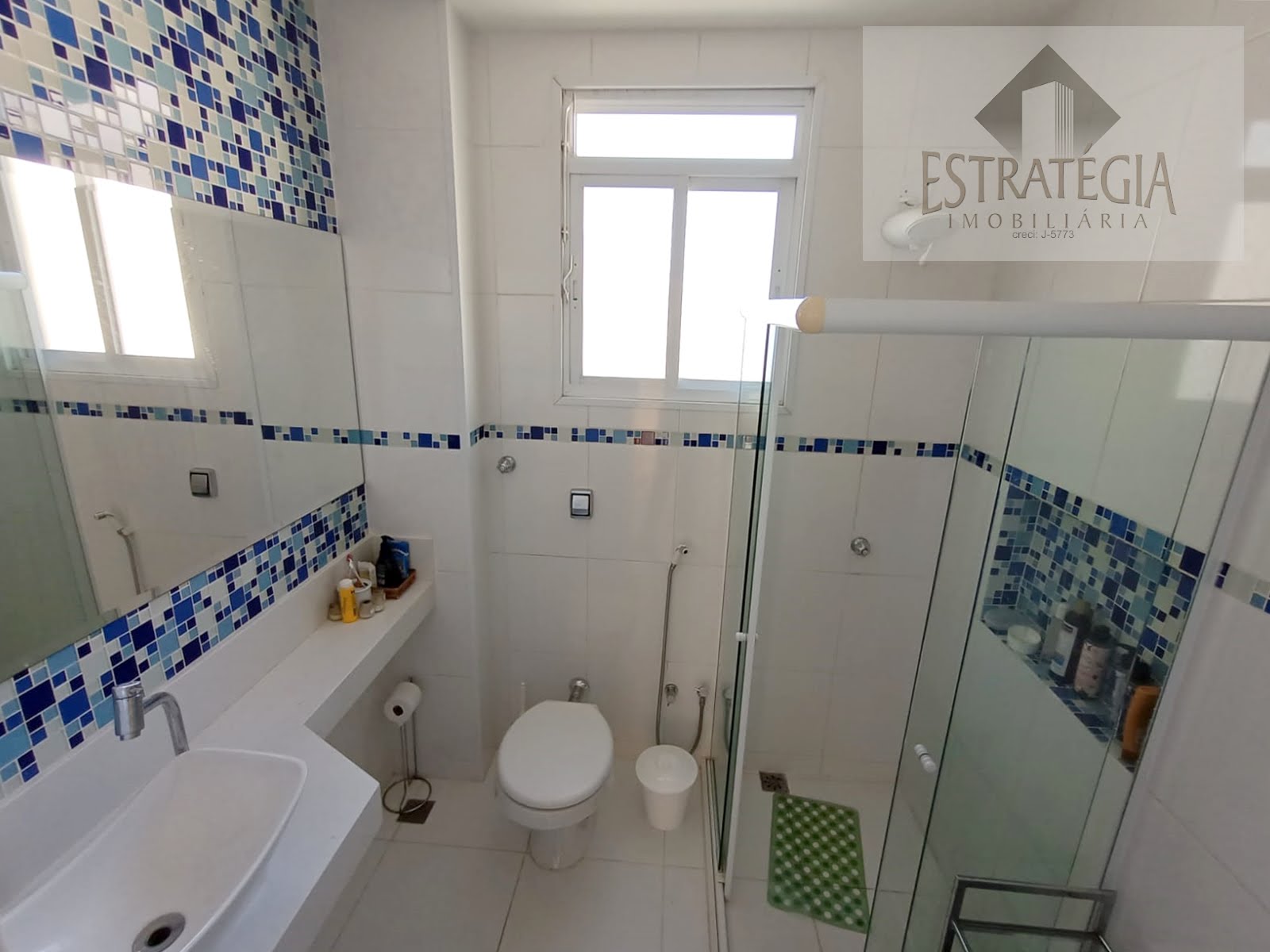 Apartamento à venda com 2 quartos, 1 banheiro e 70m² no Centro, Petrópolis (RJ) — foto 9 de 10