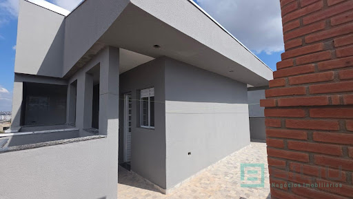 <p>Descubra esta excelente cobertura à venda em Jardim Maringá, São Paulo, com 70 m² de área útil, ideal para quem busca conforto, praticidade e uma localização estratégica. O imóvel conta com 2 dormi