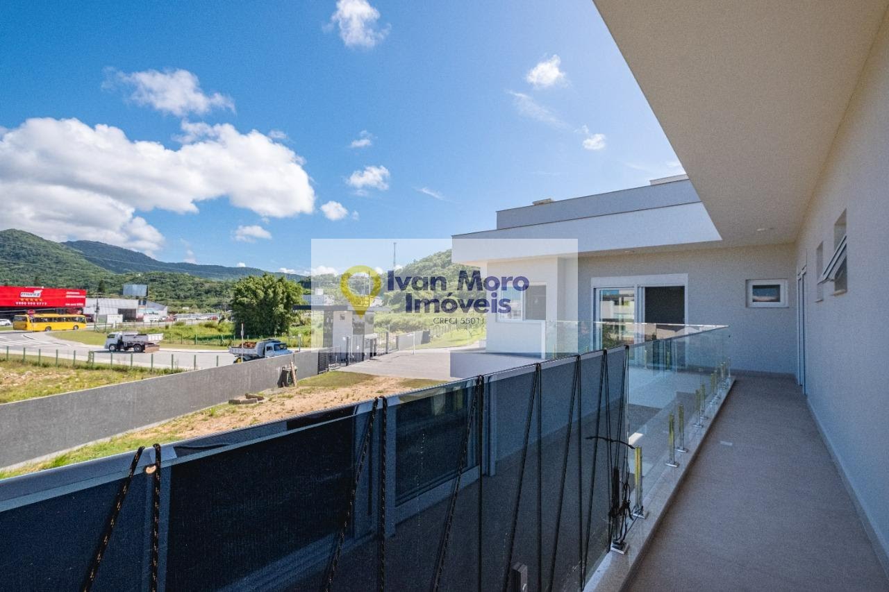 Casa à venda com 4 quartos, 3 suítes, 3 vagas e 378m² no Ingleses Norte, Florianópolis (SC) — foto 21 de 30