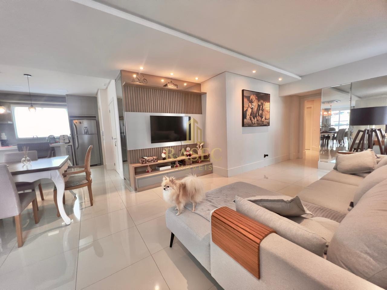 Apartamento à venda com 3 suítes, 2 vagas e 140m² no Centro, Balneário Camboriú (SC) — foto 6 de 14