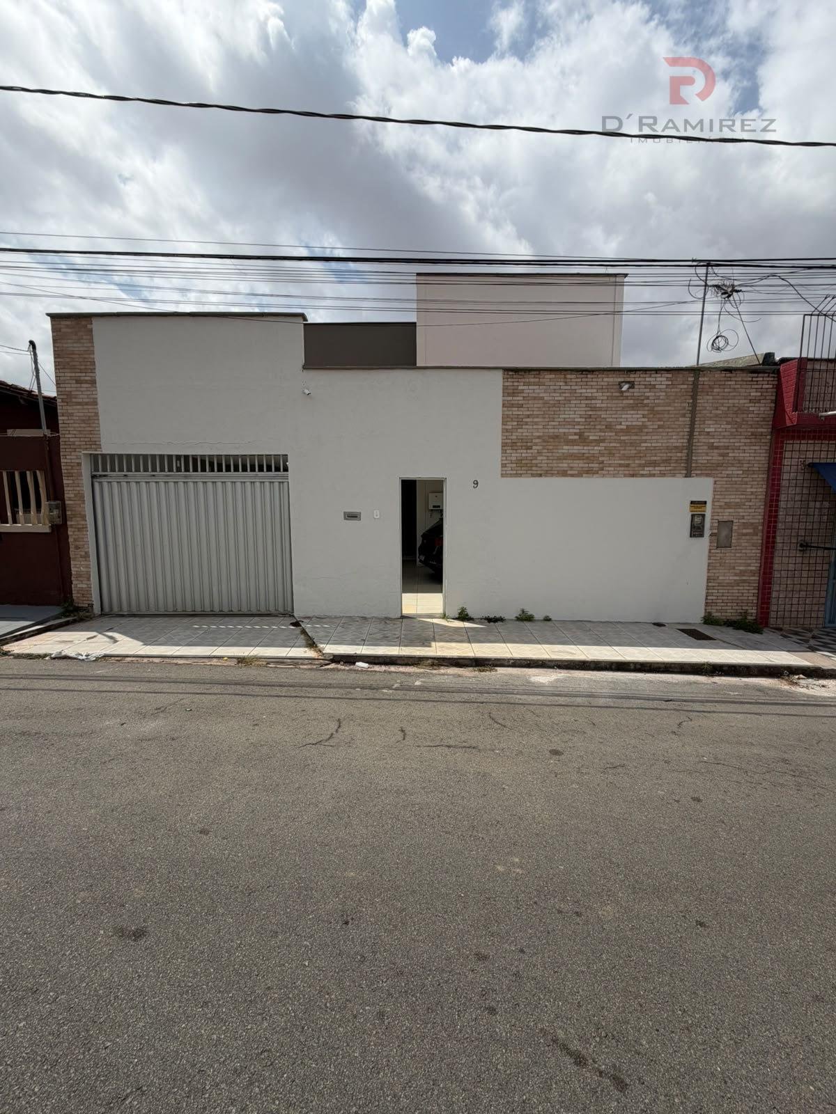 Casa Duplex - Cohama - 5 Quartos - Aceita Financiamento