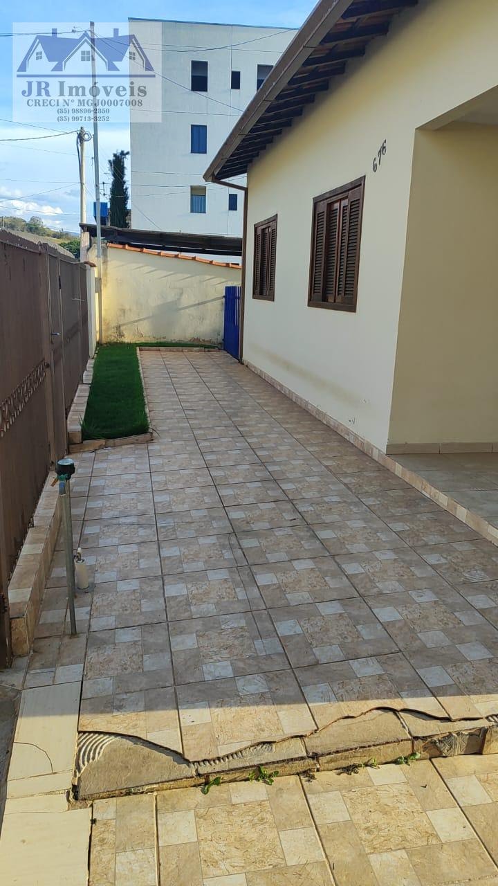 Casa à venda com 3 quartos, 2 banheiros, 3 vagas e 100m² no Centro, Piranguinho (MG) — foto 28 de 28