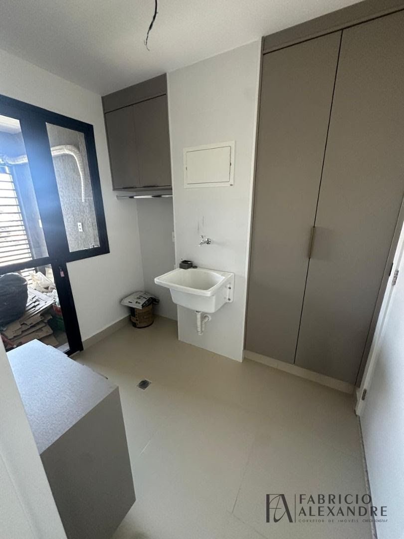 Apartamento à venda com 3 quartos, 3 suítes, 2 vagas e 141m² no Navarro Building, São José do Rio Preto (SP) — foto 4 de 30
