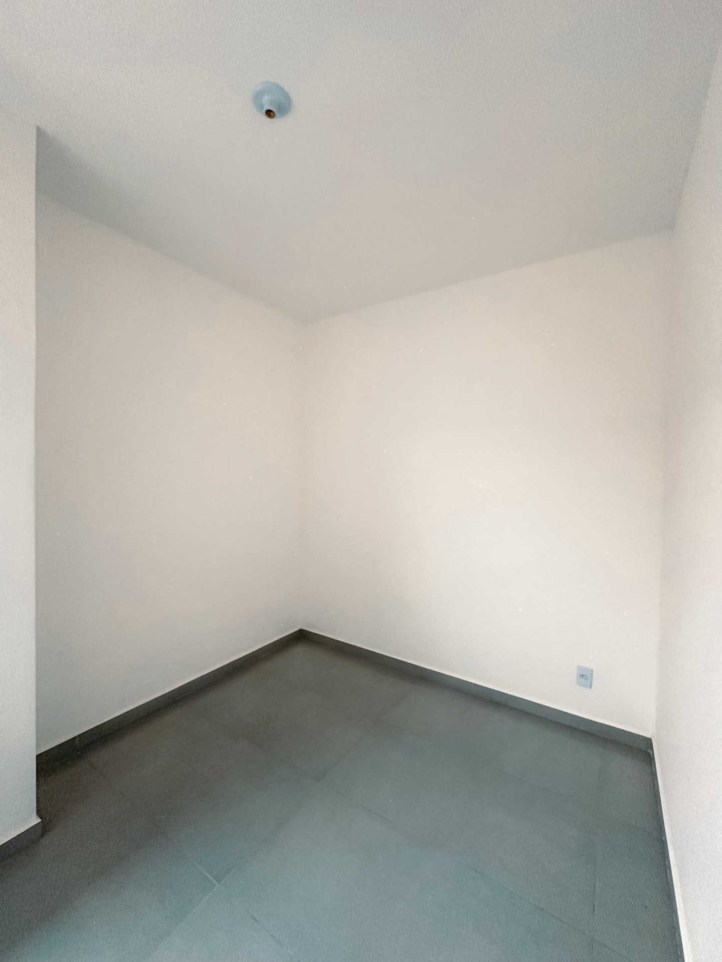 Casa à venda com 3 quartos, 1 suíte, 2 vagas e 85m² no Mangabeira, Feira de Santana (BA) — foto 8 de 16