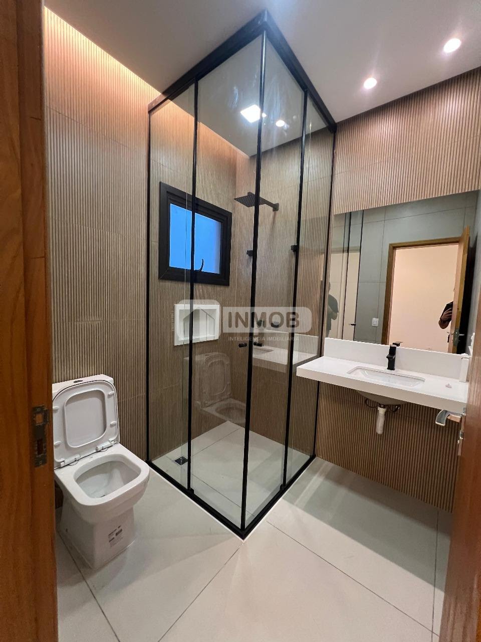 Casa à venda com 4 quartos, 4 suítes, 4 vagas e 250m² no Caminho Novo, Tremembé (SP) — foto 10 de 28