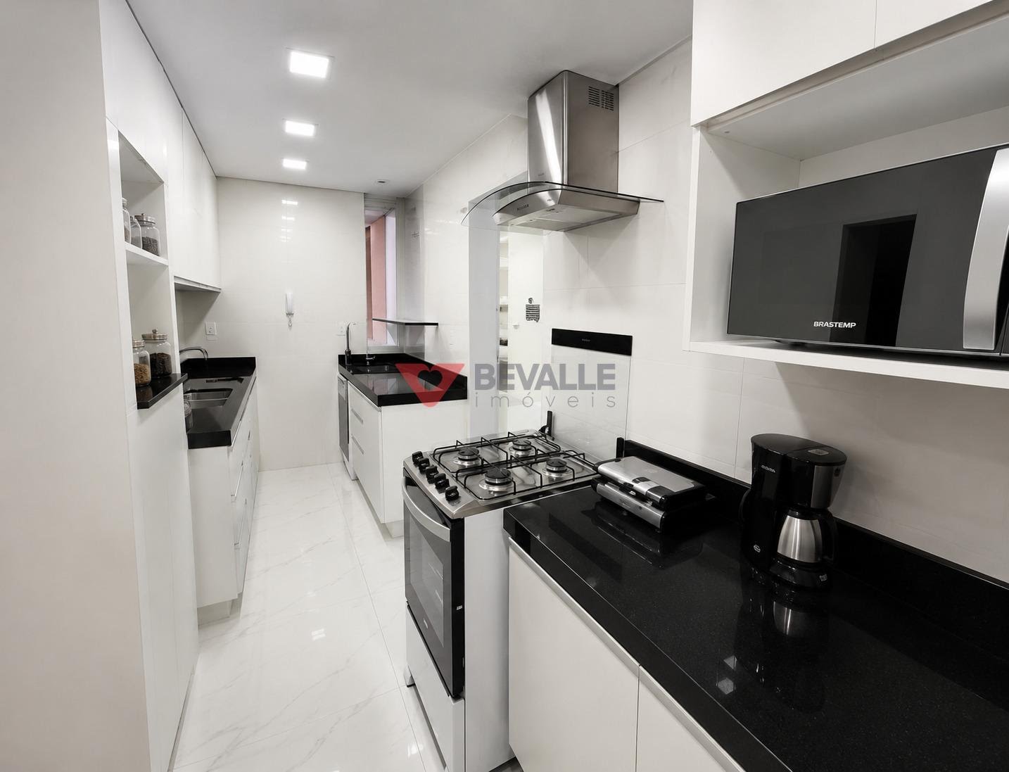 Apartamento à venda com 4 quartos, 3 banheiros e 131m² no Copacabana, Rio de Janeiro (RJ) — foto 14 de 20