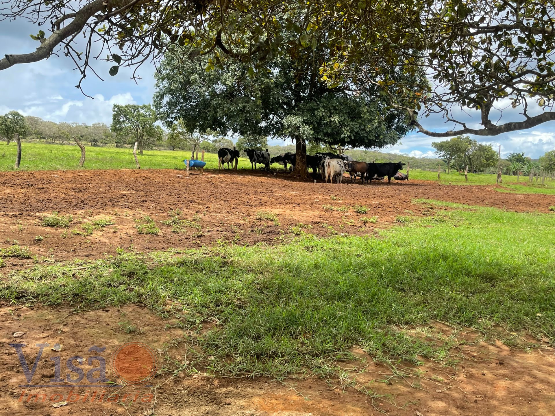 Rural à venda com 90m² de terreno no Área Rural de Paracatu, Paracatu (MG) — foto 22 de 23