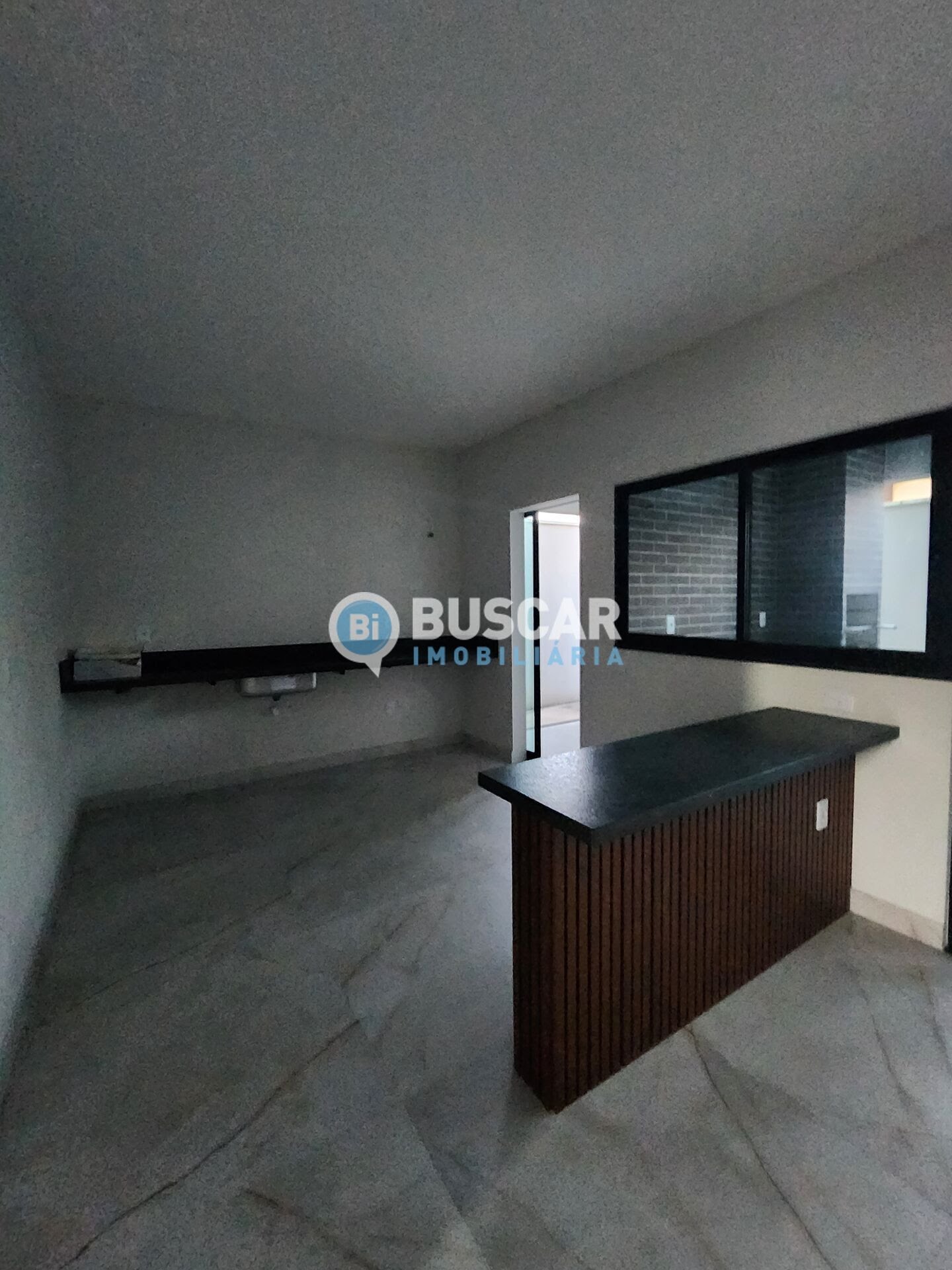 Casa à venda com 4 quartos, 3 suítes, 2 vagas e 185m² no Sim, Feira de Santana (BA) — foto 4 de 14