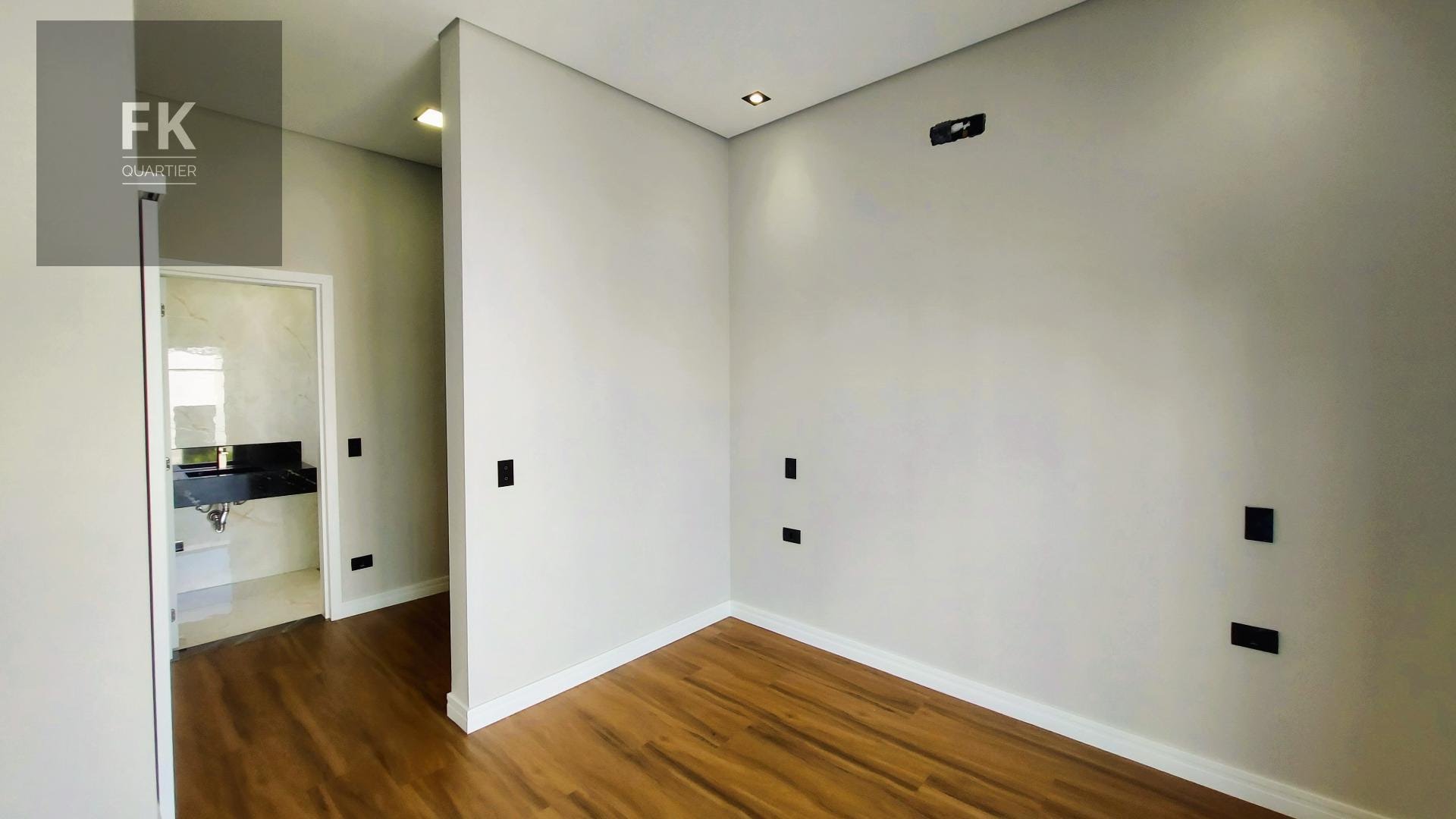 Casa à venda com 3 quartos, 3 suítes, 6 vagas e 265m² no Suru, Santana de Parnaíba (SP) — foto 16 de 27