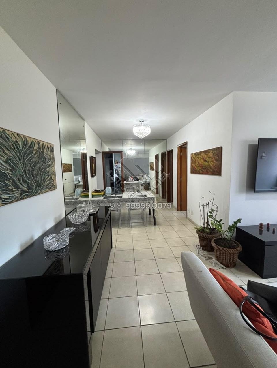 Compre Apartamento à venda em Casa Forte, Recife. 80m², 3 quartos (2 suítes), sala ampliada e área de lazer completa no Edf. Álamo. Agende visita hoje com Leicam Maciel