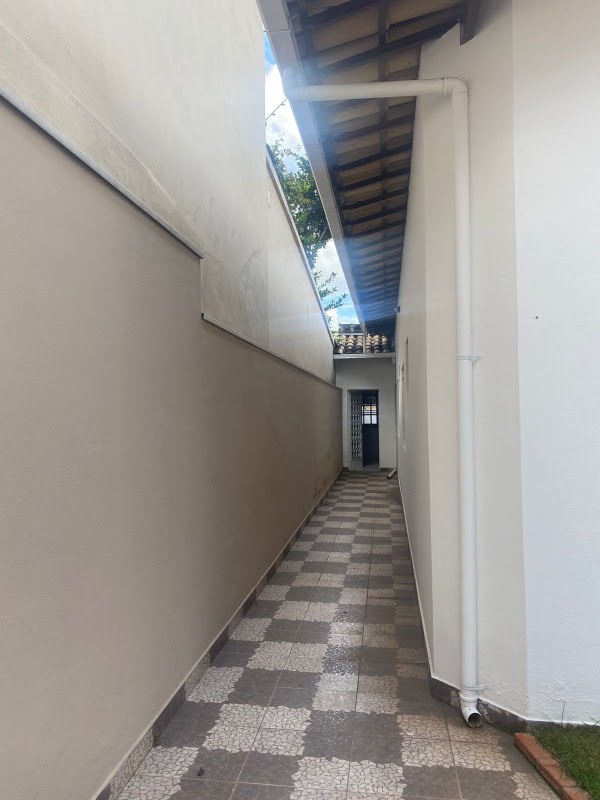 Casa à venda com 3 quartos, 1 suíte, 2 vagas e 180m² no São João Batista, Belo Horizonte (MG) — foto 17 de 22