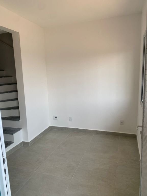 Casa para alugar com 2 quartos, 2 banheiros, 1 vaga e 56m² no Vila dos Ypês, Arujá (SP) — foto 4 de 14