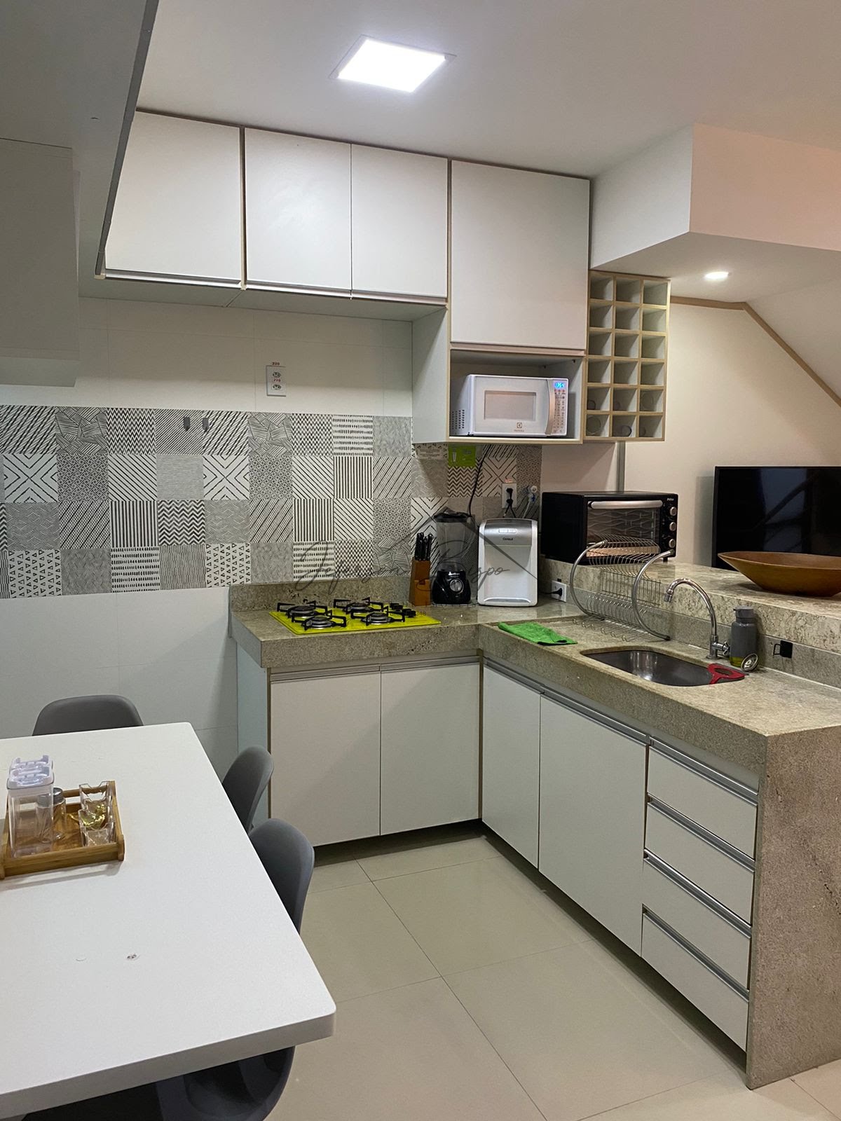 Apartamento à venda com 2 quartos, 2 suítes, 1 vaga e 75m² no Taperapuan, Porto Seguro (BA) — foto 7 de 19