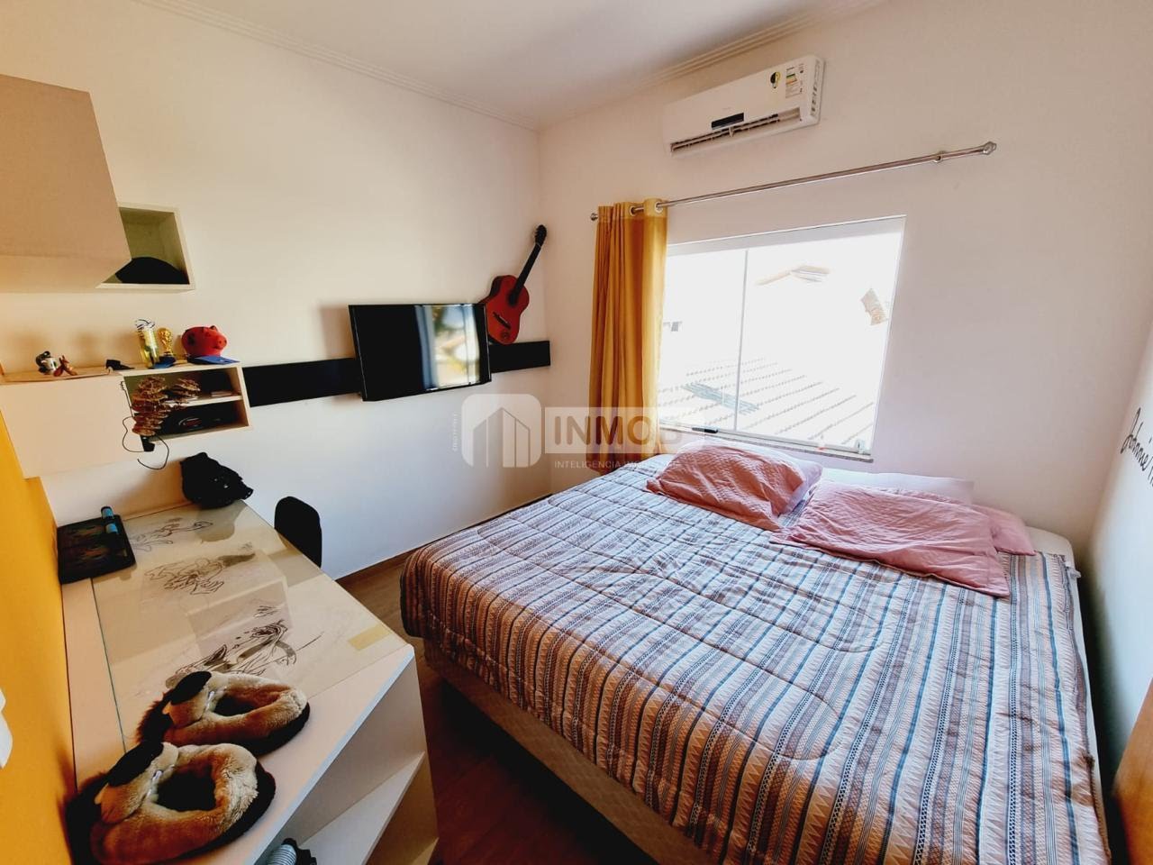 Casa à venda com 4 quartos, 3 suítes, 2 vagas e 270m² no Caminho Novo, Tremembé (SP) — foto 17 de 30