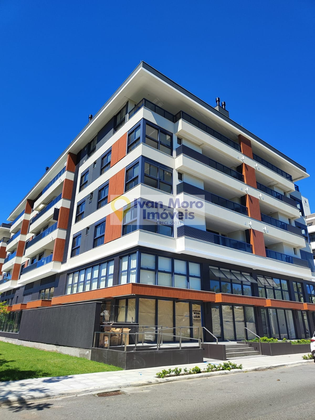 Apartamento à venda com 3 quartos, 3 suítes, 2 vagas e 153m² no Jurerê, Florianópolis (SC) — foto 2 de 13
