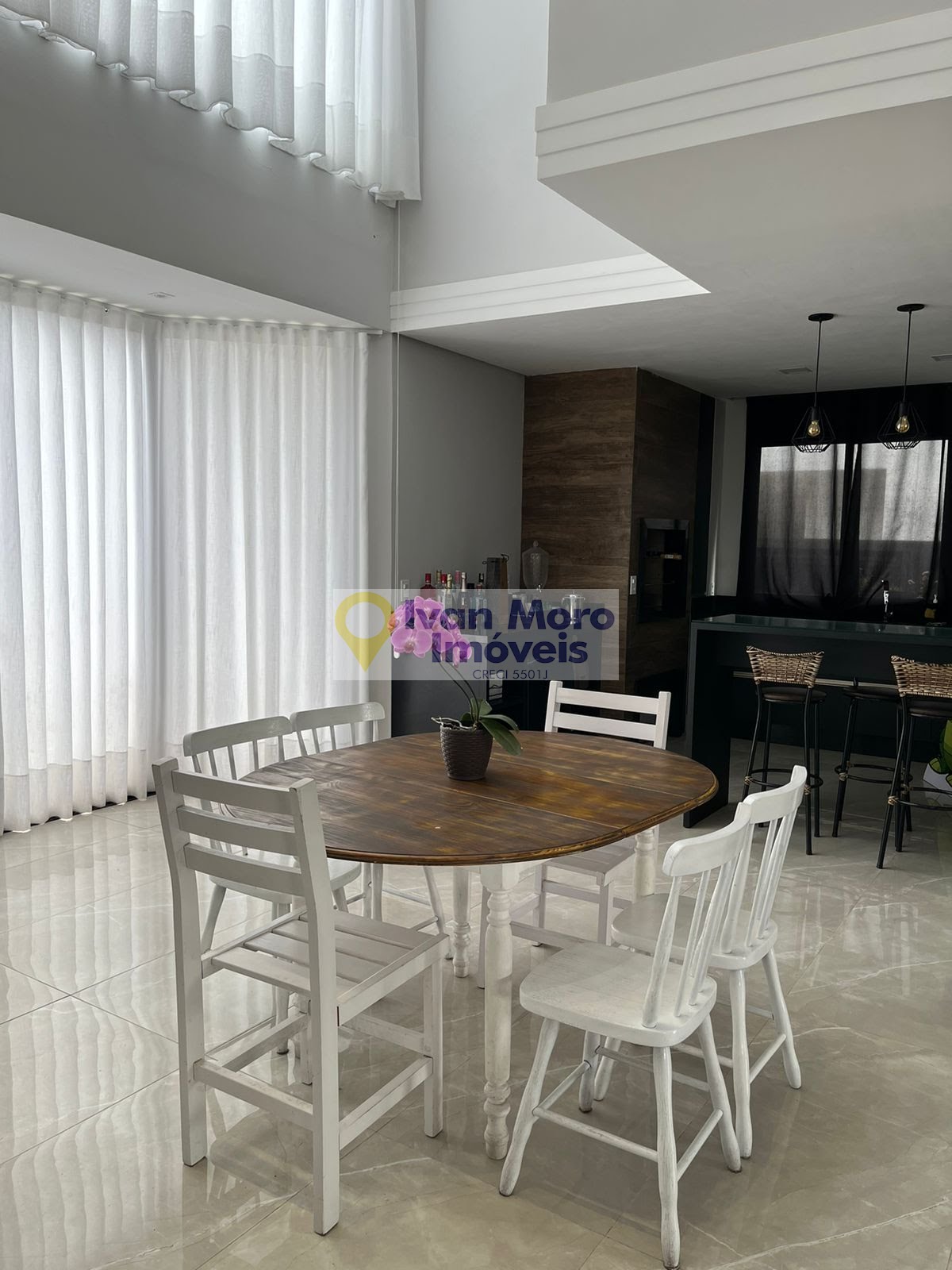 Casa para alugar com 3 quartos, 2 suítes, 3 vagas e 250m² no Daniela, Florianópolis (SC) — foto 6 de 21