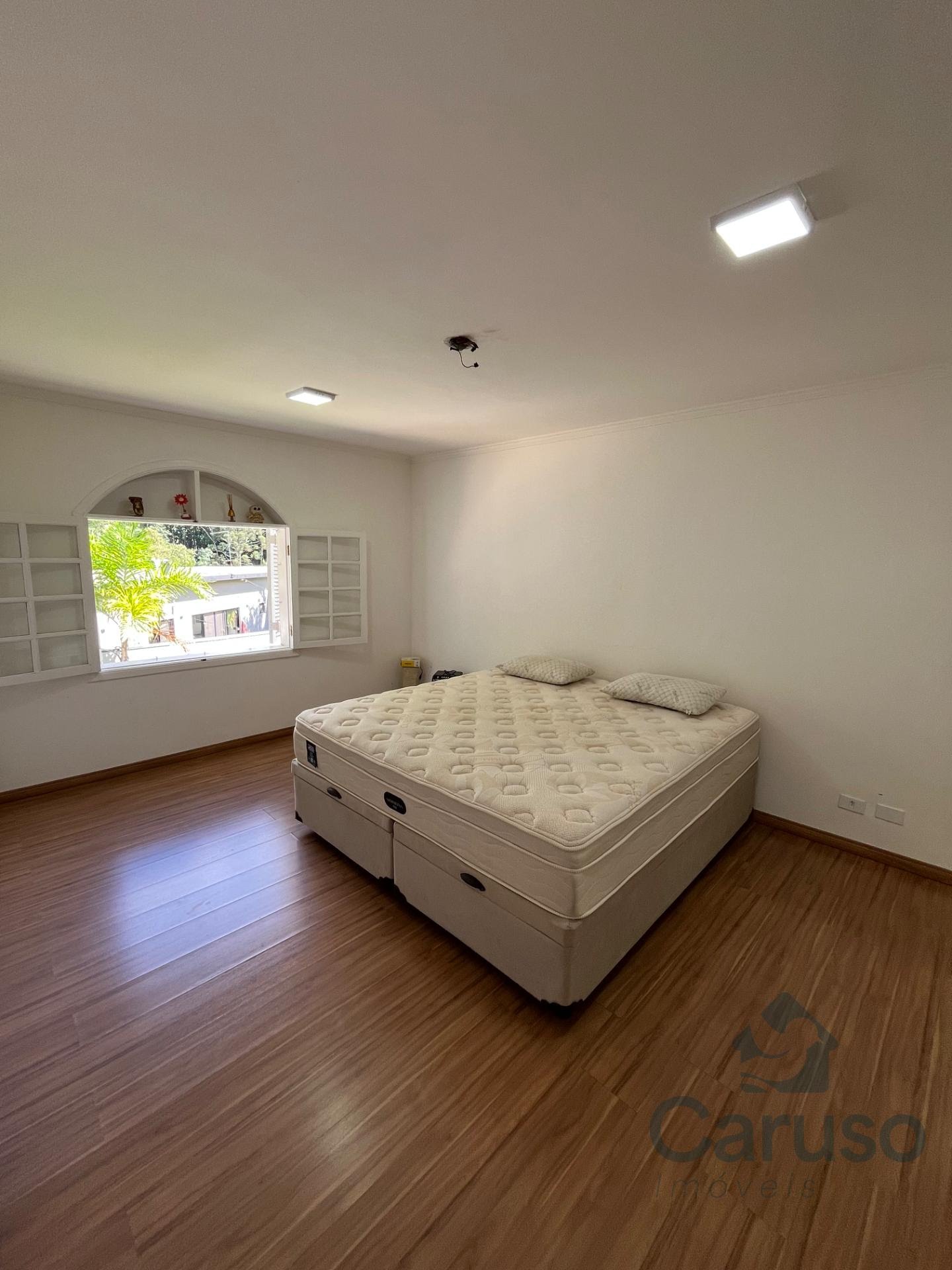 Casa à venda com 5 quartos, 5 suítes, 5 vagas e 405m² no Condomínio Country Club, Arujá (SP) — foto 18 de 30