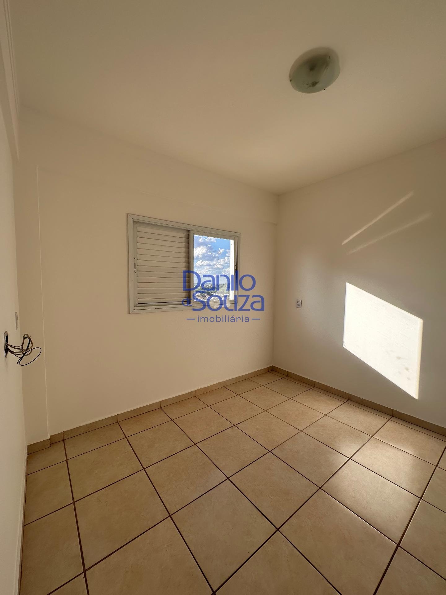 Apartamento à venda com 2 quartos, 1 suíte, 1 vaga e 79m² no Centro, Araxá (MG) — foto 7 de 10