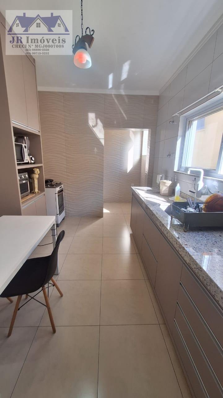 Apartamento à venda com 3 quartos, 1 suíte, 1 vaga e 129m² no Centro, Itajubá (MG) — foto 12 de 19