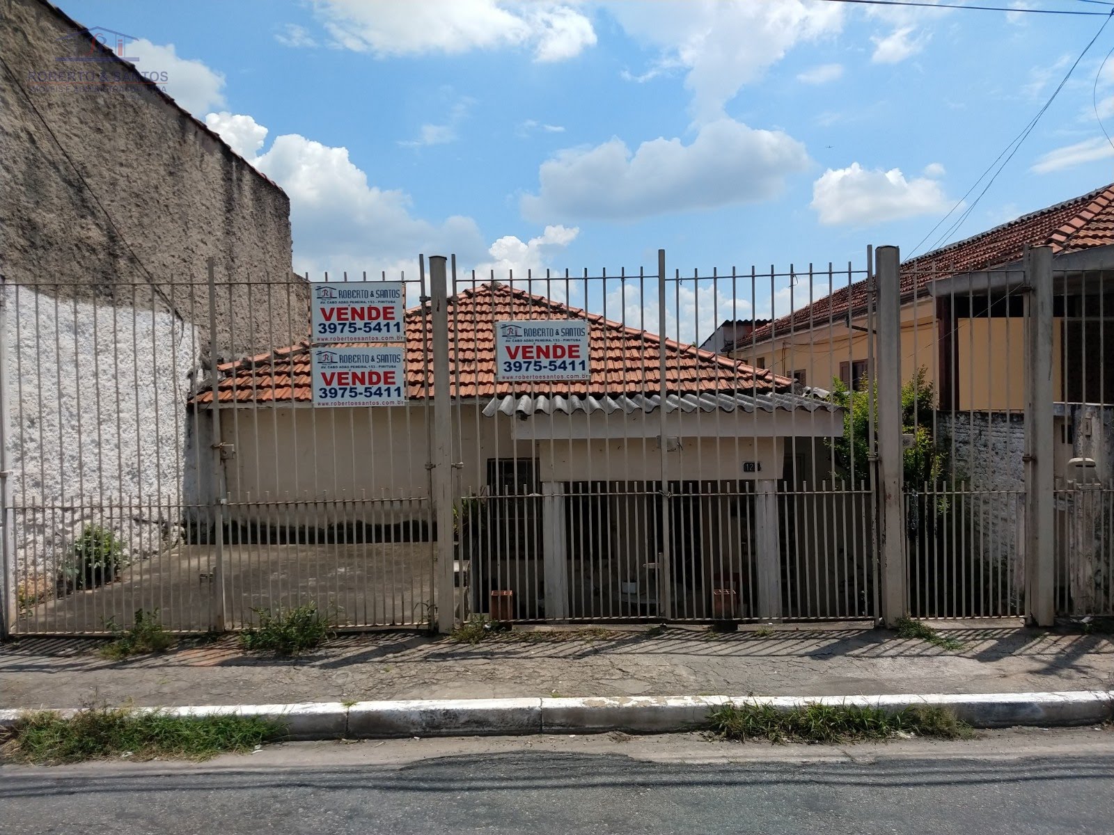 Frente com 8mts