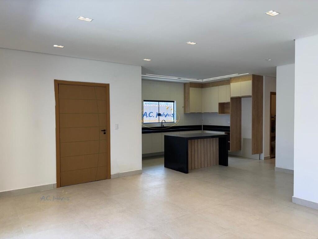Casa à venda com 3 quartos, 3 suítes, 4 vagas e 139m² no Jardim Imperador, Praia Grande (SP) — foto 13 de 30