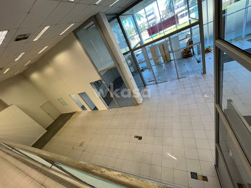 Sala Comercial em Parque Residencial Laranjeiras   -  Serra