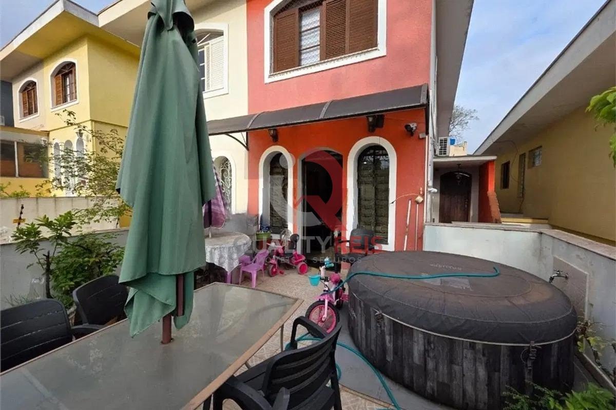 Sobrado, 3 quartos, 156 m² - Foto 1