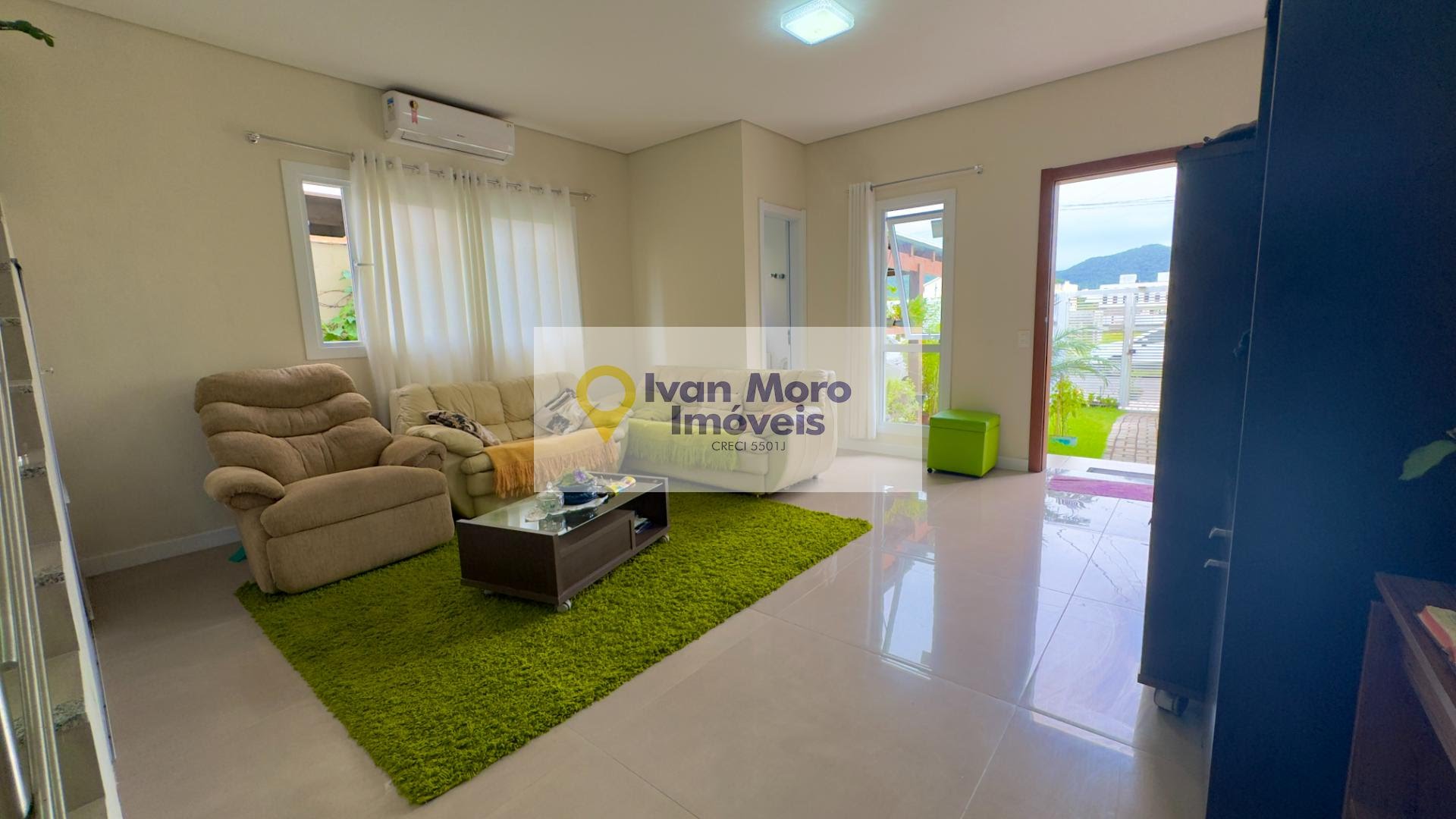 Casa à venda com 3 quartos, 4 banheiros, 1 vaga e 144m² no Ingleses Norte, Florianópolis — foto principal