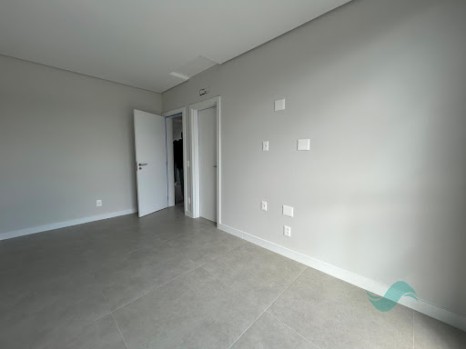 Hall de entrada e lavabo