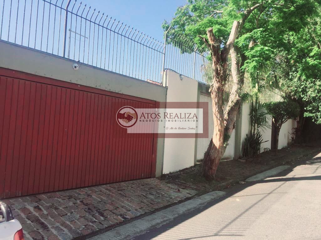 Casa à venda com 2 quartos, 2 suítes, 4 vagas e 548m² no Interlagos, São Paulo (SP) — foto 3 de 13