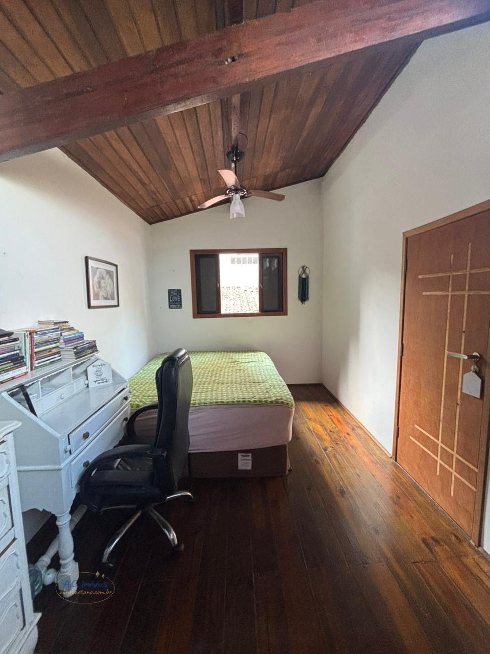 Casa à venda com 4 quartos, 1 suíte, 3 vagas e 220m² no Vila Caiçara, Praia Grande (SP) — foto 24 de 30