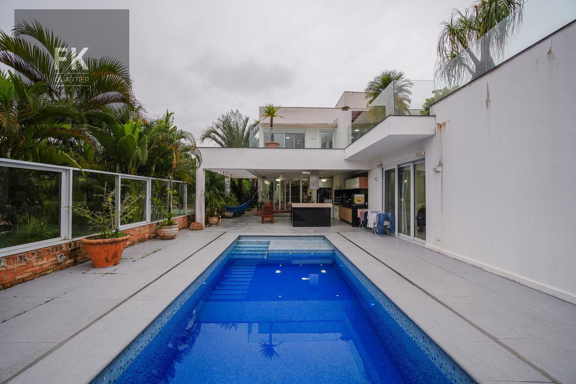 Casa à venda com 5 quartos, 5 suítes, 4 vagas e 598m² no Alphaville, Santana de Parnaíba (SP) — foto 7 de 30
