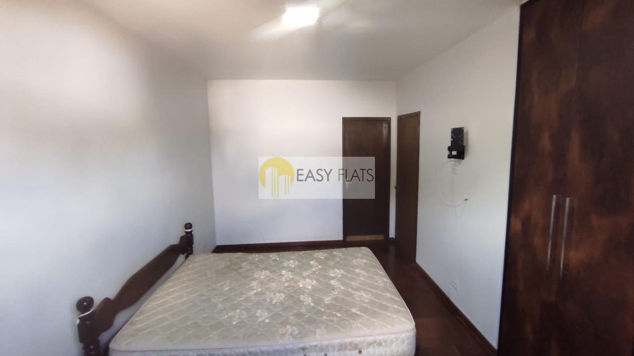 Casa à venda com 3 quartos, 1 suíte, 4 vagas e 250m² no Jardim Santa Terezinha, Taboão da Serra (SP) — foto 22 de 30