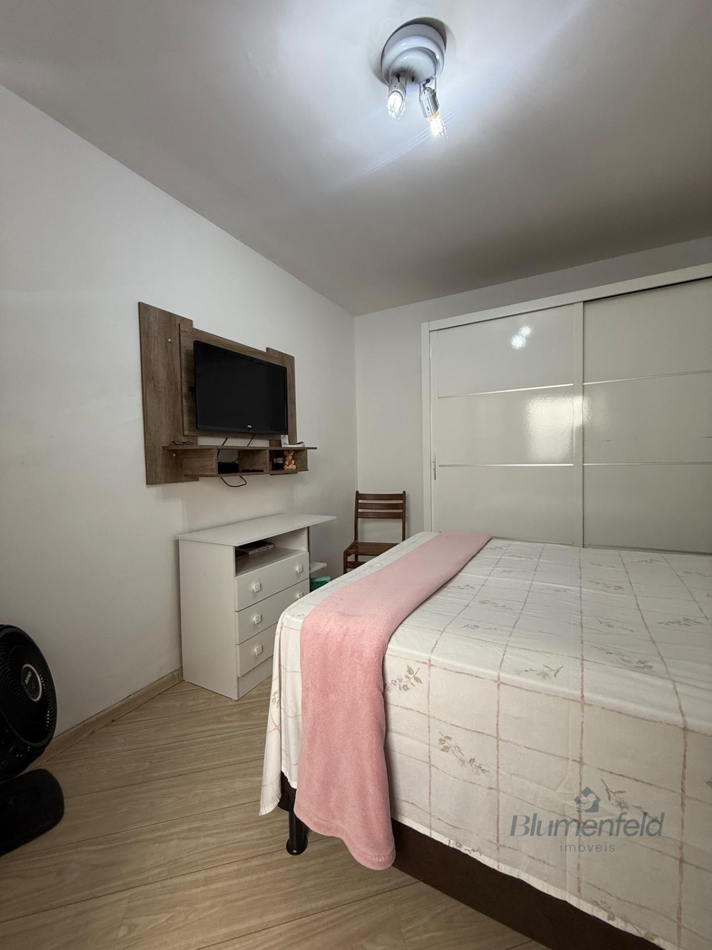 Casa à venda com 3 quartos, 2 banheiros, 2 vagas e 150m² no Nova Arujá, Arujá (SP) — foto 14 de 25