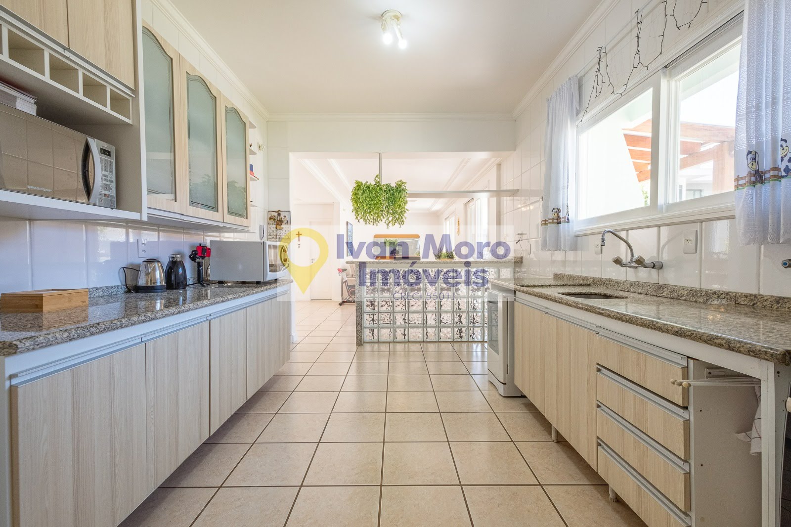 Casa à venda com 5 quartos, 2 suítes, 3 vagas e 304m² no Cachoeira do Bom Jesus, Florianópolis (SC) — foto 17 de 30