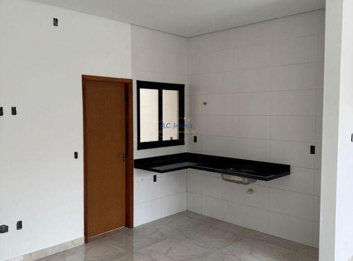 Casa à venda com 2 quartos, 2 suítes, 2 vagas e 73m² no Maracanã, Praia Grande (SP) — foto 5 de 25