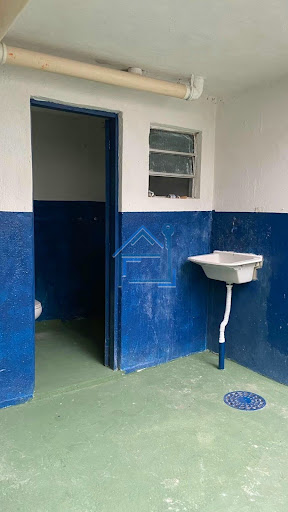 Galpão comercial térreo com estacionamento na Av. Itavuvu