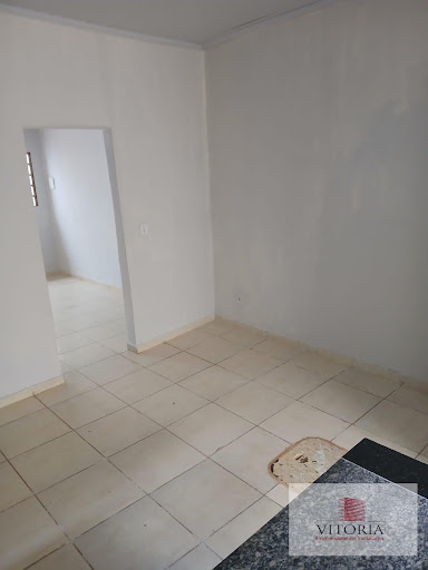Quadra 16 Setor Leste-Casa de fundos 