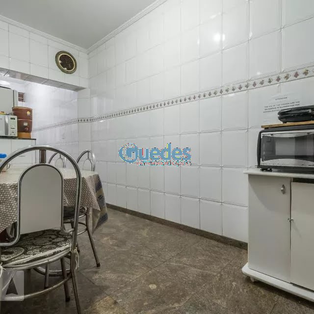 Casa à venda com 7 quartos, 1 suíte, 2 vagas e 250m² no Santo Amaro, São Paulo (SP) — foto 28 de 30