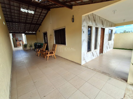 Casa dupolex de 4 quartos para venda no Condomínio Marisol na praia de Manguinhos - São Francisco, RJ