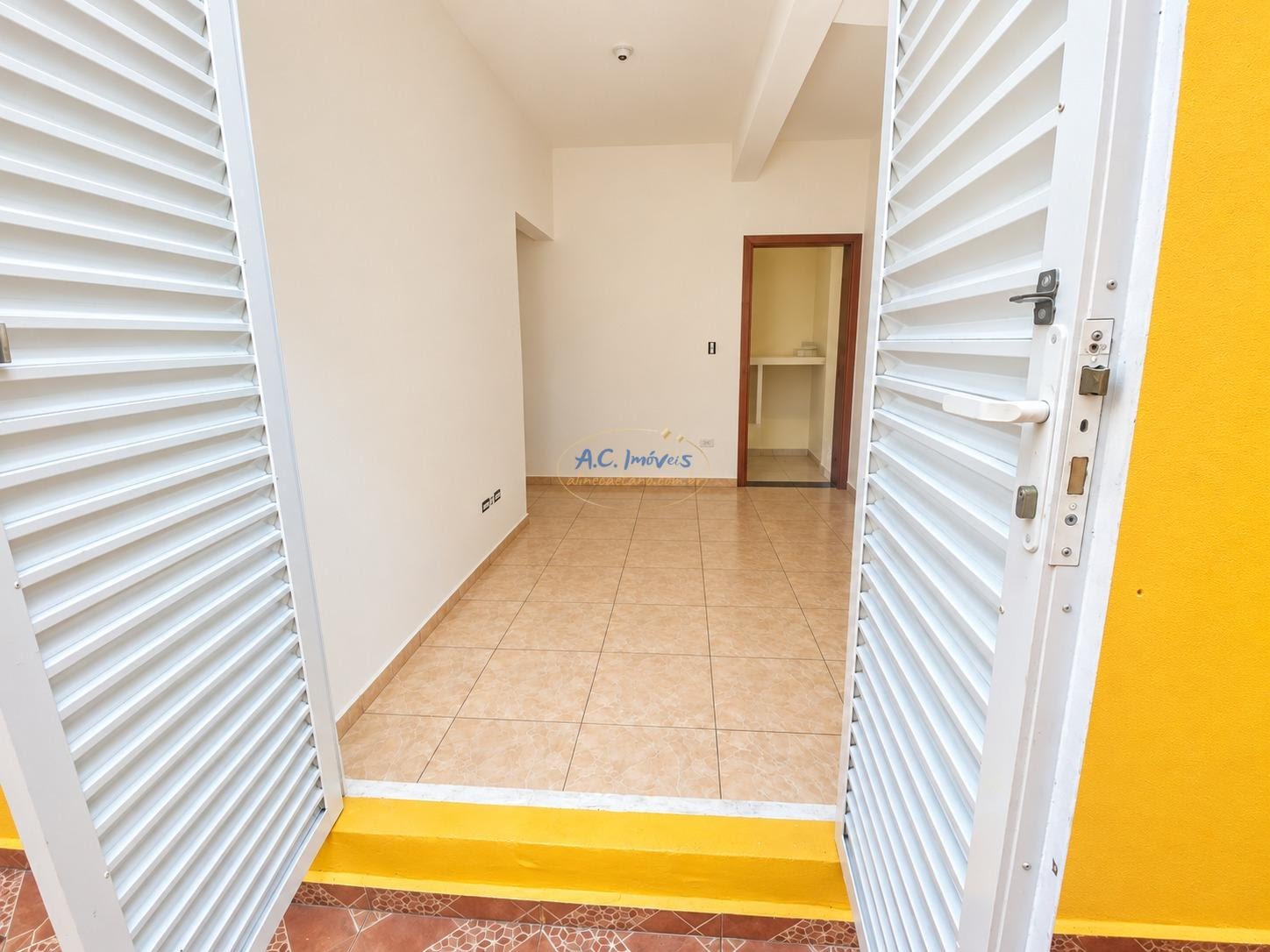 Casa à venda com 1 quarto, 1 banheiro, 1 vaga e 34m² no Ribeirópolis, Praia Grande (SP) — foto 16 de 30