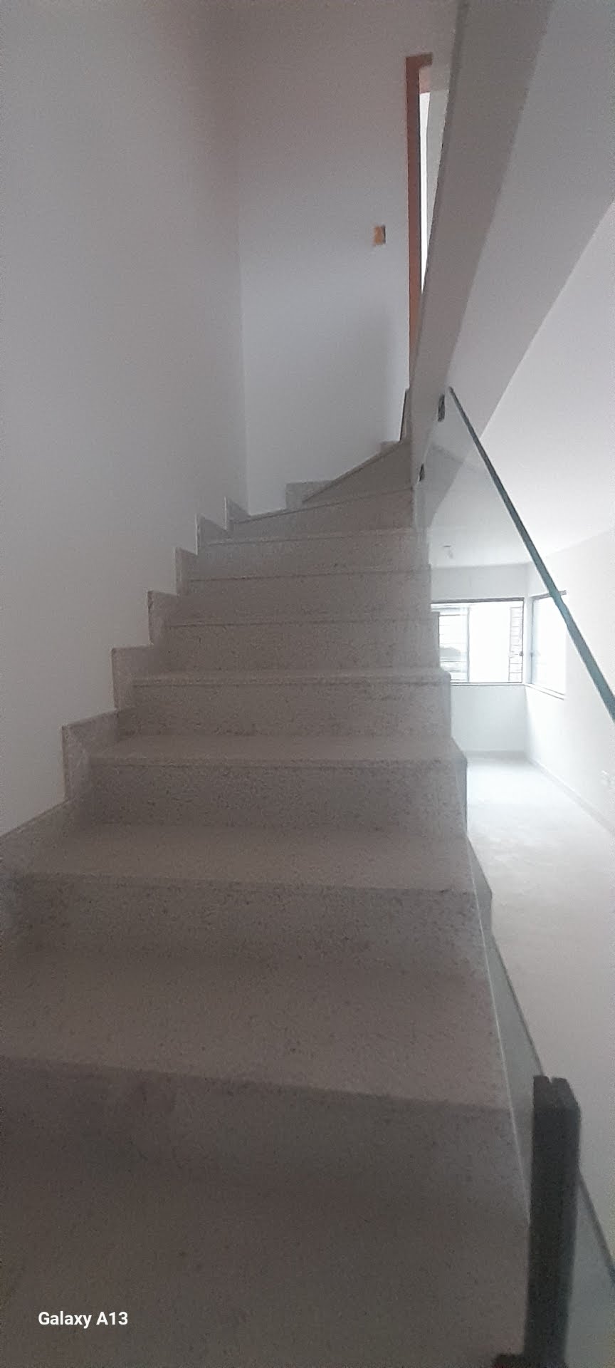 Casa à venda com 3 quartos, 1 suíte, 2 vagas e 125m² no Santa Amelia, Belo Horizonte (MG) — foto 11 de 22